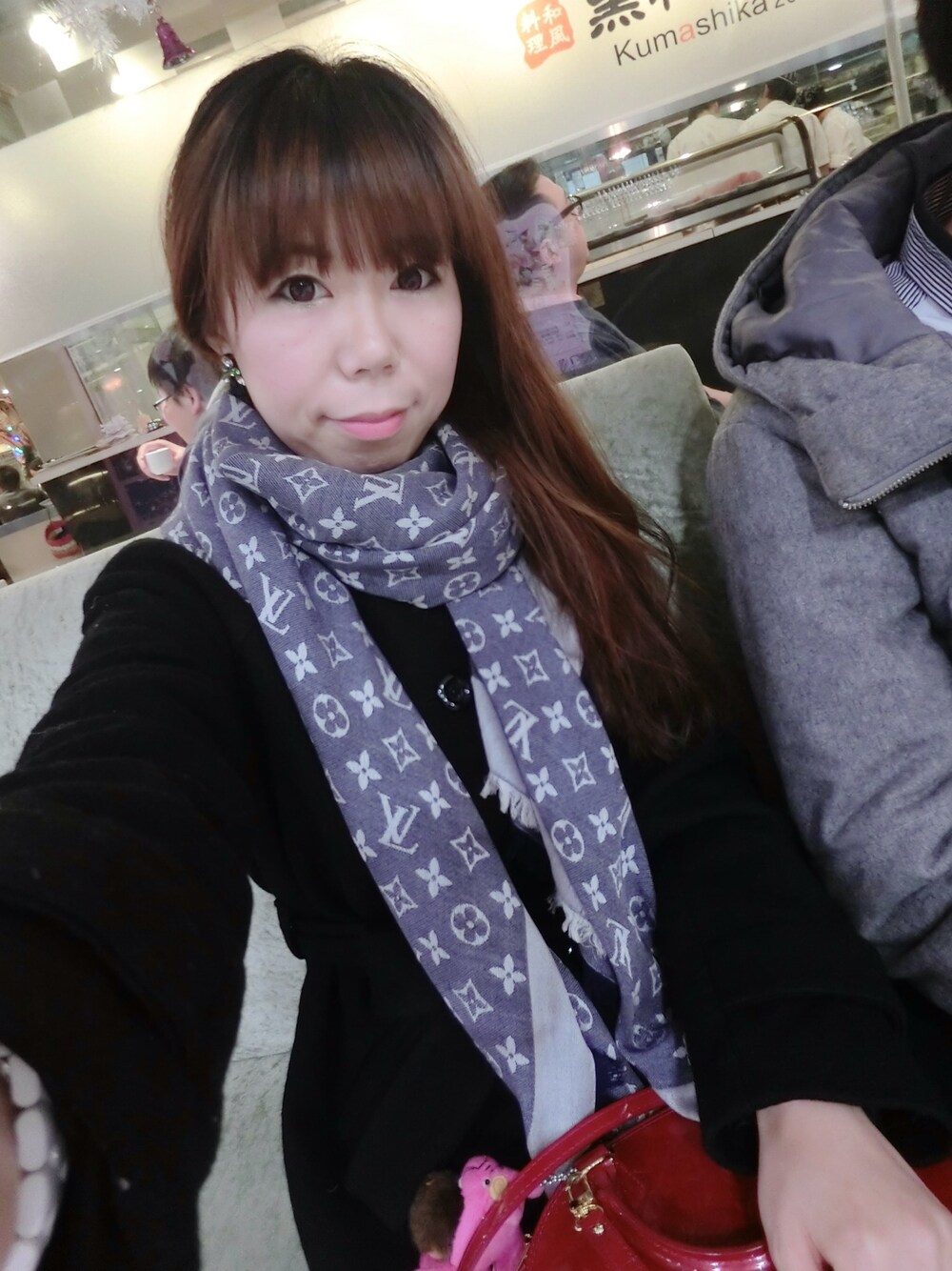 LOUIS VUITTONのネックウォーマー/スヌードを使った人気