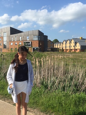 「UK」｜「アイテム（その他アウター）」を使った、Grace Hung L.Y さん（レディース・163cm）の秋コーディネート