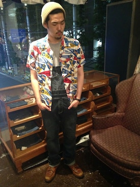 「TYPE BLUE（タイプブルー）のアイテム（サロペット/オーバーオール）」を使った、奥野翼さん（メンズ・180cm）の春コーディネート