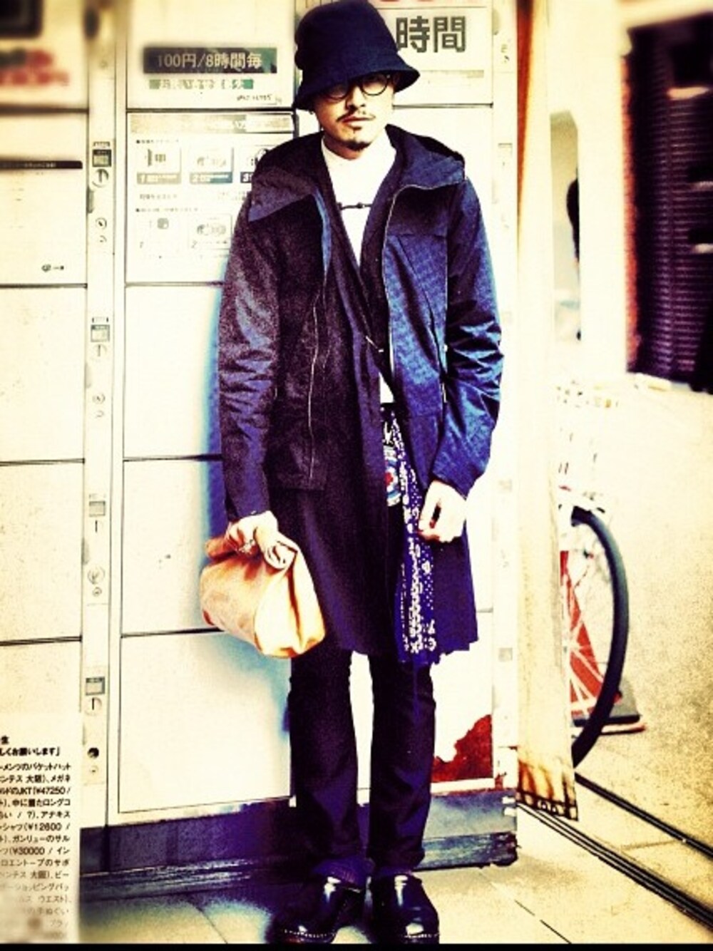 「BEAMS PLUSのEngineered Garments / バケットハット（ハット、ブルー系）」を使った、bebebebe3さん（メンズ・176cm）の春コーディネートの1枚目の写真