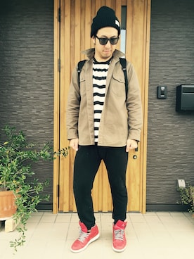 「アイテム（ミリタリージャケット、ブラウン系）」を使った、BEARさん（メンズ・175cm）の冬コーディネート