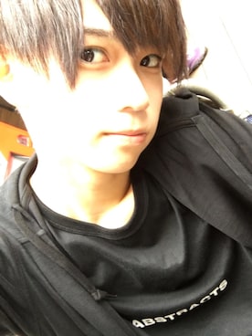 木津つばさfromXOXさんのコーディネート