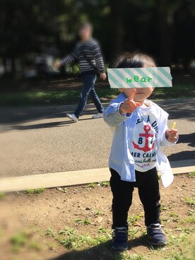 「DEVILOCK（デビロック）のアイテム（パンツ）」を使った、irinaさん（キッズ・80cm）の春コーディネート