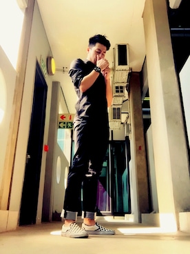 「mercibeaucoup,（メルシーボークー）のアイテム（腕時計）」を使った、Kevin Q.Wayさん（メンズ・185cm）の秋コーディネート
