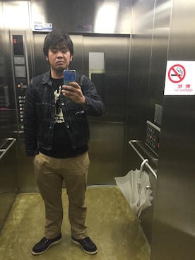 「STINGRAY（スティングレイ）のアイテム」を使った、テツさん（メンズ・186cm）の冬コーディネート