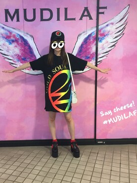 「24karats（トゥウェンティーフォーカラッツ）のアイテム（ワンピース、ブラック系）」を使った、ゆきりさん（レディース・159cm）の秋コーディネート