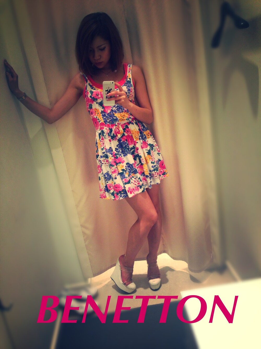 「#夏、#花柄、#WEARBOOKエントリー、#足長効果」｜「BENETTON (UNITED COLORS OF BENETTON)のP1フィオーレギャザーOP【ワンピース】（ワンピース、ピンク系）」を使った、lisaさん（レディース・160cm）の夏コーディネートの1枚目の写真