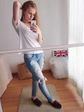 「SCHUTZ（シュッツ）のアイテム」を使った、Ana Stebelさん（レディース・159cm）の秋コーディネート