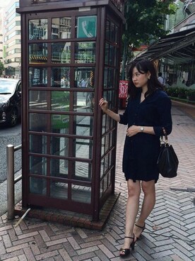 「Banana Republic（バナナリパブリック）のアイテム（シャツワンピース、ブルー系）」を使った、Nagisa Saitoさん（レディース・160cm）の秋コーディネート