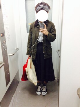 「シャツイン」｜「アイテム（その他アウター）」を使った、かとりさん（レディース・158cm）の秋コーディネート