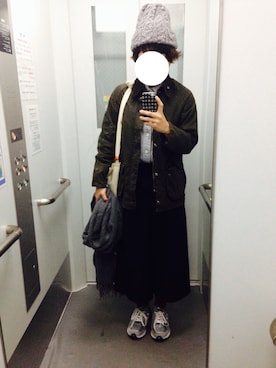 「シャツイン」｜「アイテム（その他アウター）」を使った、かとりさん（レディース・158cm）の冬コーディネート