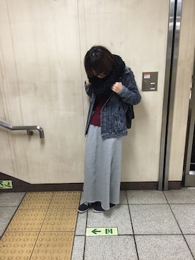 「OZOC（オゾック）のアイテム（スウェット）」を使った、ろばたんぬさん（レディース・161cm）の冬コーディネート