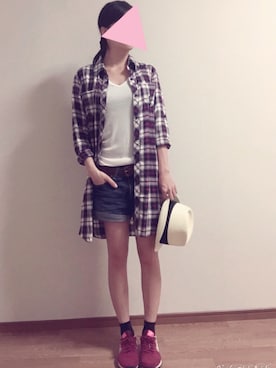 「NIKE（ナイキ）のアイテム（サンダル、ピンク系）」を使った、tomoさん（レディース・157cm）の春コーディネート