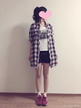 「NIKE（ナイキ）のアイテム（サンダル、ピンク系）」を使った、tomoさん（レディース・157cm）の春コーディネート