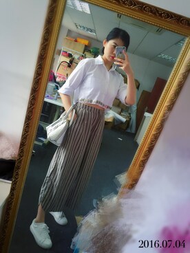 「MONKI（モンキ）のアイテム（チノパンツ、その他）」を使った、ルキさん（レディース・166cm）の夏コーディネート