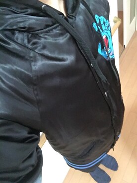 「SANTA CRUZ（サンタクルーズ）のアイテム（スタジャン）」を使った、ハンゾーさん（メンズ・175cm）の秋コーディネート