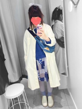 「青×白」｜「アイテム（その他アウター）」を使った、YUi★さん（レディース・160cm）の春コーディネート