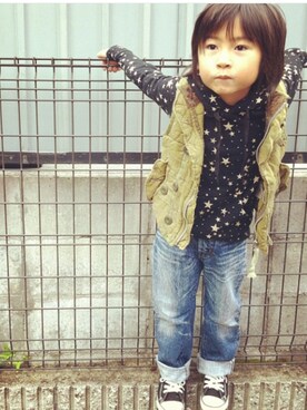 「FITH（フィス）のアイテム（パーカー）」を使った、naosukeさん（キッズ・110cm）の春コーディネート