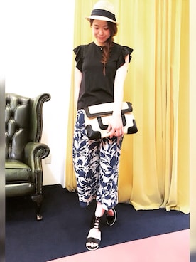 「OSMOSIS（オズモーシス）のアイテム（シューズ）」を使った、OSMOSISofficialさん（レディース・156cm）の夏コーディネート