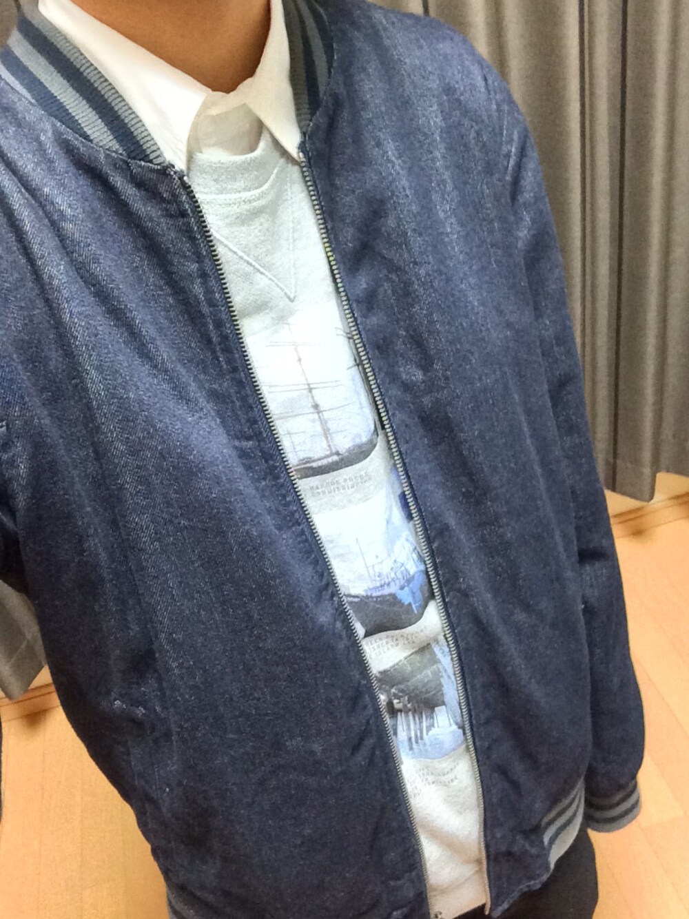 「デニム、スタジャン、アメカジ」｜「GAPのアイテム（スタジャン、グレー系）」を使った、Hiroyukiさん（メンズ・160cm）の冬コーディネートの1枚目の写真