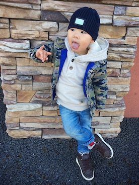 「D&G JUNIOR（ドルチェアンドガッバーナジュニア）のアイテム」を使った、HARUAさん（キッズ・90cm）の冬コーディネート