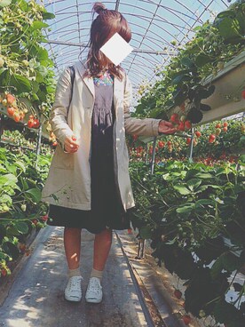 「イチゴ狩り」｜「アイテム（その他アウター）」を使った、r i k a k oさん（レディース・158cm）の春コーディネート
