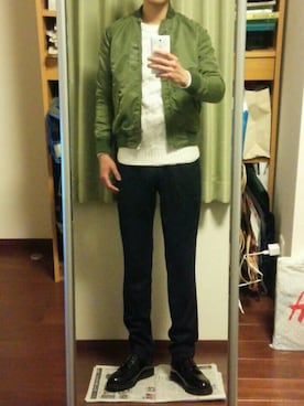 「UP START（アップスタート）のアイテム（MA-1）」を使った、Katzさん（メンズ・178cm）の冬コーディネート