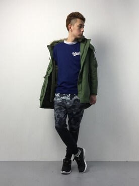 「VENCEEXCHANGE（ヴァンスエクスチェンジ）のアイテム（モッズコート）」を使った、原口 聖也さん（メンズ・180cm）の冬コーディネート