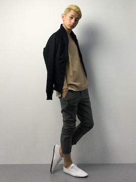 「AKM（エイケイエム）のアイテム（ブルゾン）」を使った、原口 聖也さん（メンズ・180cm）の冬コーディネート