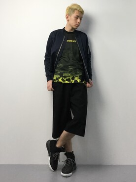 「URBAN RESEARCH（アーバンリサーチ）のアイテム（MA-1）」を使った、原口 聖也さん（メンズ・180cm）の冬コーディネート