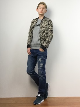 「CASPER JOHN（キャスパージョン）のアイテム（MA-1）」を使った、原口 聖也さん（メンズ・180cm）の春コーディネート