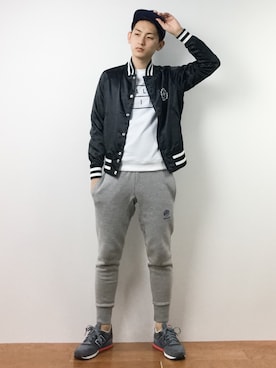 「HVC（エイチブイシー）のアイテム（スウェット）」を使った、原口 聖也さん（メンズ・180cm）の春コーディネート