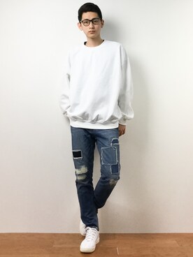 「unrelaxing（アンリラクシング）のアイテム（スウェット）」を使った、原口 聖也さん（メンズ・180cm）の春コーディネート