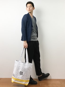 「PRINGLE 1815(プリングル1815)のアイテム」を使った、原口 聖也さん(メンズ・180cm)の春コーディネート