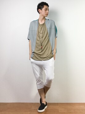 「チャイハネ（チャイハネ）のアイテム（Tシャツ/カットソー）」を使った、原口 聖也さん（メンズ・180cm）の春コーディネート