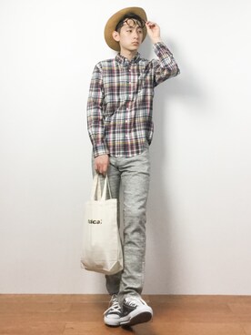 「Right-on（ライトオン）のアイテム（トートバッグ）」を使った、原口 聖也さん（メンズ・180cm）の春コーディネート