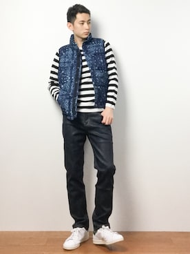 「DOWBL（ダブル）のアイテム（ニット/セーター）」を使った、原口 聖也さん（メンズ・180cm）の春コーディネート