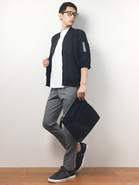 「TOMMY HILFIGER（トミーヒルフィガー）のアイテム（シューズ）」を使った、原口 聖也さん（メンズ・180cm）の夏コーディネート