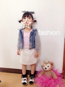 「H&M DIVIDED（エイチアンドエム　ディヴァイデッド）のアイテム（ジャケット/アウター）」を使った、miiroさん（キッズ・100cm）の春コーディネート