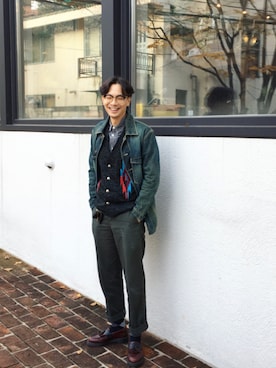 「carhartt」｜「アイテム（その他シューズ）」を使った、Yun young kwonさん（メンズ・180cm）の秋コーディネート