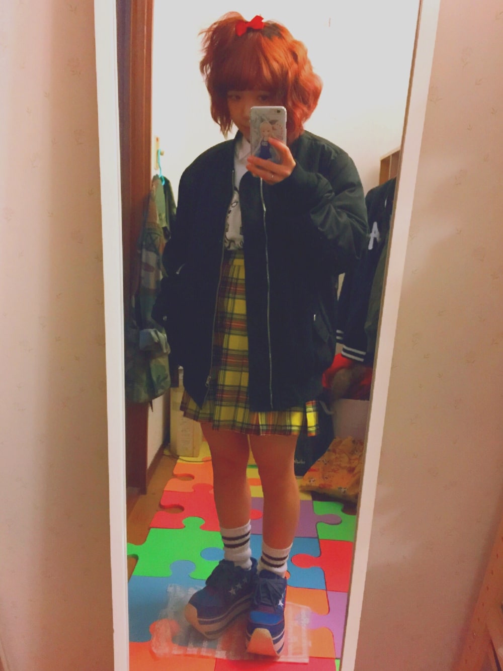 「ootd、秋のコーデ、WEGO、Candy Stripper、MA-1、スウエット、プリーツスカート、チェック」｜「WEGOのアイテム（スウェット、ホワイト系）」を使った、ちぃちゃんさん（レディース・141cm）の秋コーディネートの1枚目の写真