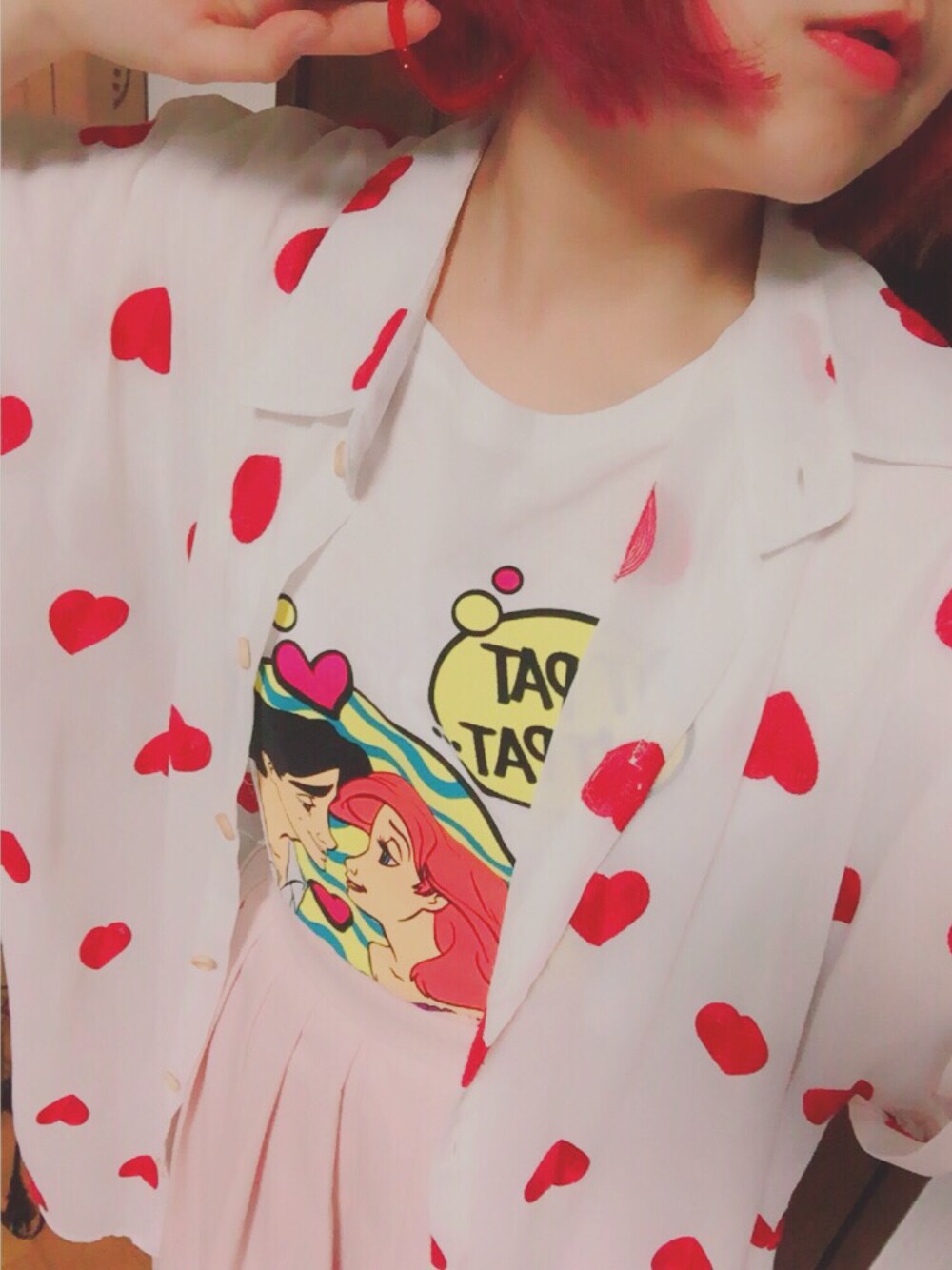 「ootd、WEGO、Tシャツ、白、赤、ピンク、ガウチョパンツ、キャラT、ハート」｜「WEGOのアイテム（Tシャツ/カットソー、ホワイト系）」を使った、ちぃちゃんさん（レディース・141cm）の夏コーディネートの1枚目の写真