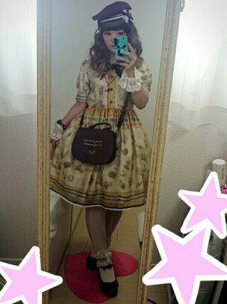 ぺるのさんの「メッセージフラップショルダー（axes femme｜アクシーズファム）」を使ったコーディネート