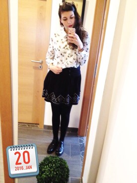 「アイテム（アナログ腕時計、ピンク系）」を使った、Lisa 🍍さん（レディース・172cm）の冬コーディネート