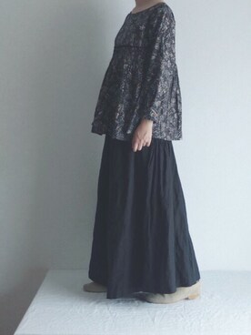 「Vlas Blomme（ヴラスブラム）のアイテム（パンツ）」を使った、シモさん（レディース・155cm）の春コーディネート
