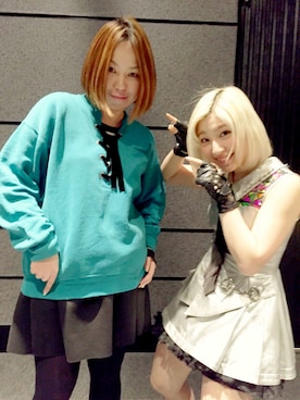 「OPENING CEREMONY（オープニングセレモニー）のアイテム（スウェット）」を使った、トモミさん（レディース・160cm）の春コーディネート