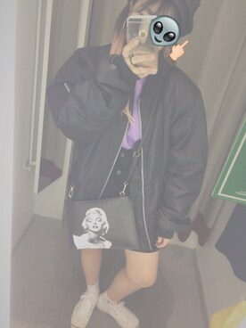 「STAR101のアイテム（トップス、パープル系）」を使った、요피✝さん（レディース）の冬コーディネート