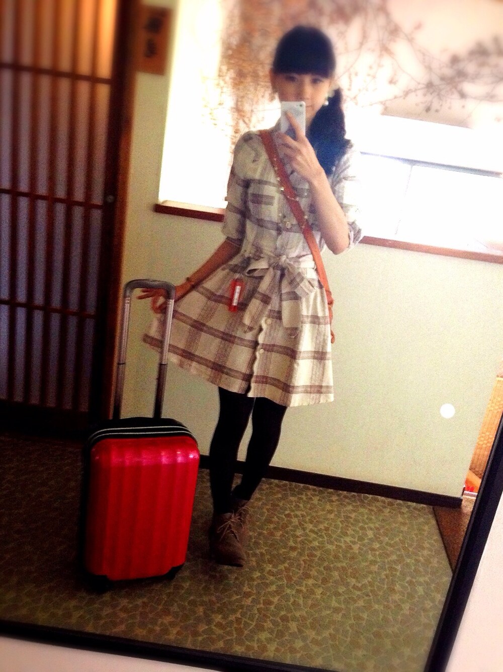 「earthのアイテム（ワンピース、ブルー系）」を使った、グリさん（レディース・166cm）の秋コーディネートの1枚目の写真