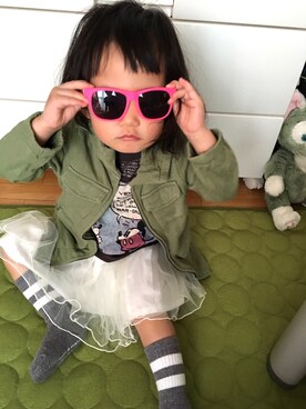 「ミッキーT」｜「アイテム（ミリタリージャケット）」を使った、MION&KANONさん（キッズ・80cm）の春コーディネート