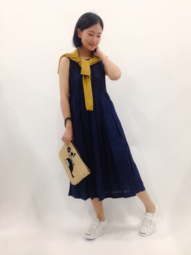 「VIA BUS STOP（ヴィアバスストップ）のアイテム（バッグ）」を使った、ゆえんさん（レディース・162cm）の春コーディネート